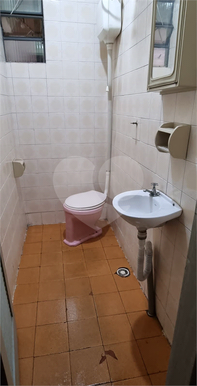 Sobrado com Ponto Comercial