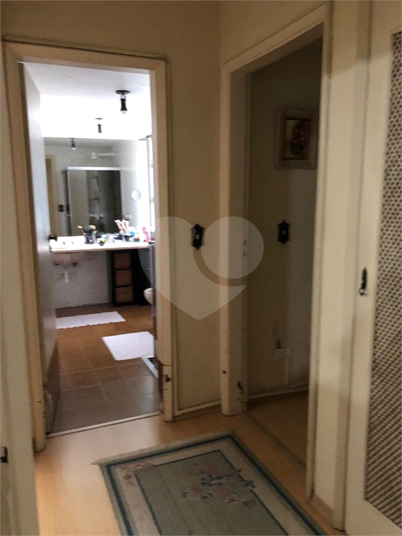 Apartamento à venda com 3 quartos, 128m² - Foto 11