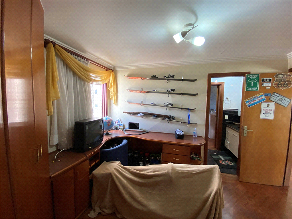 Cobertura Triplex no alto de Santana, com 4 suítes e 6 vagas !!!