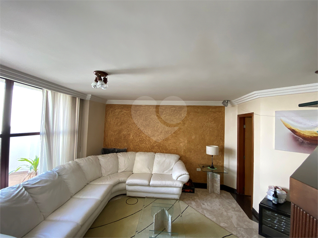 Cobertura Triplex no alto de Santana, com 4 suítes e 6 vagas !!!