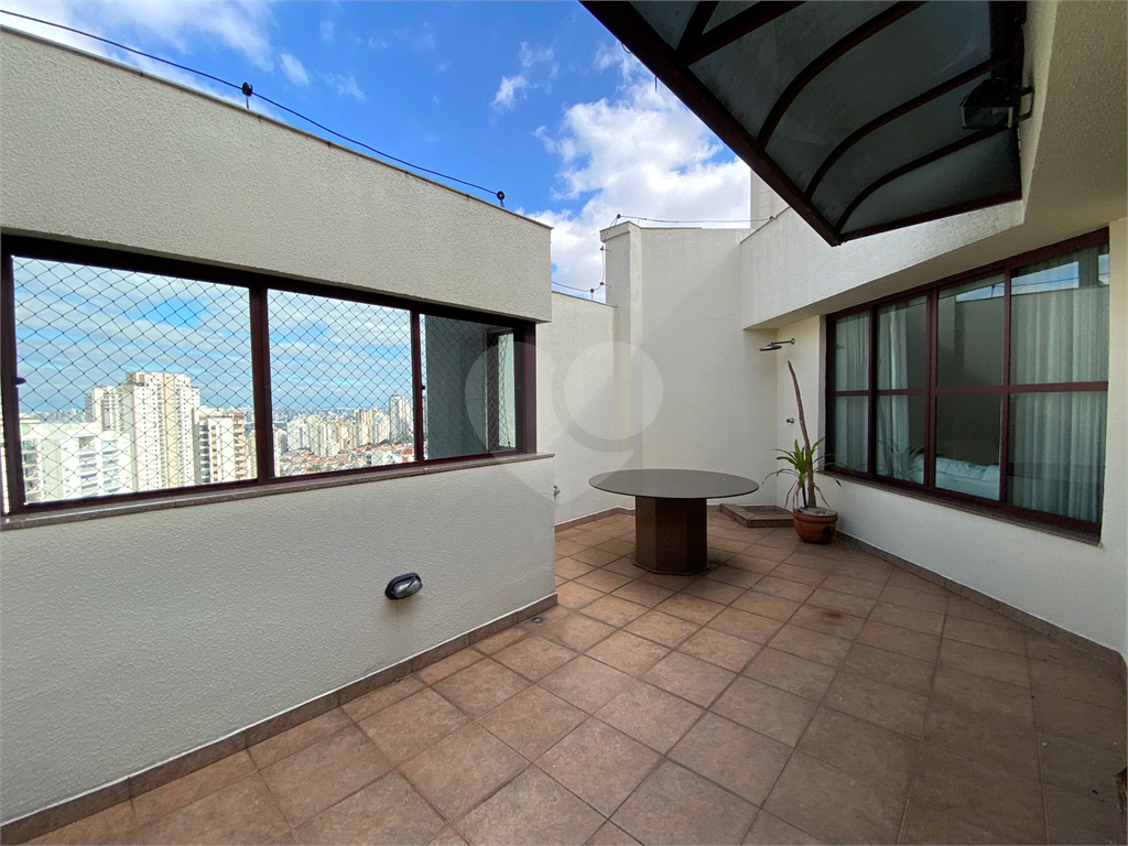 Cobertura Triplex no alto de Santana, com 4 suítes e 6 vagas !!!