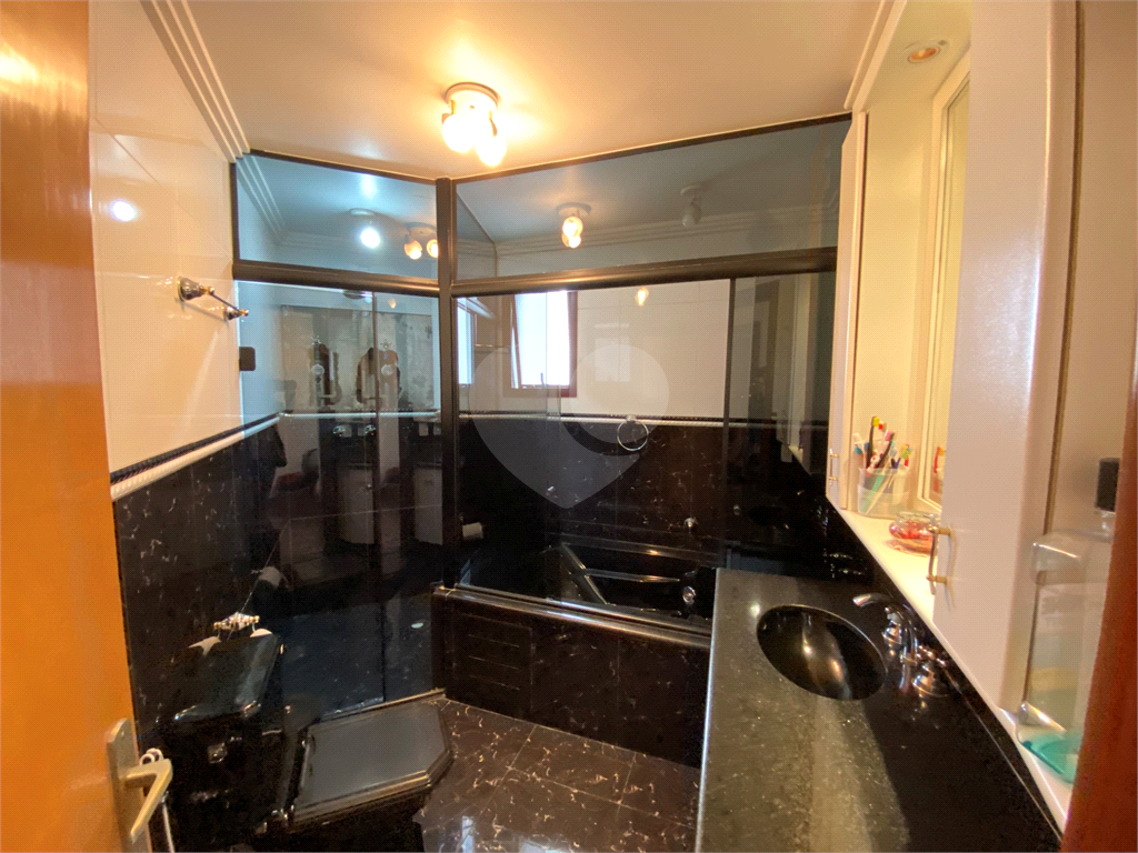 Cobertura Triplex no alto de Santana, com 4 suítes e 6 vagas !!!