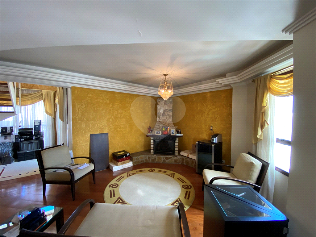 Cobertura Triplex no alto de Santana, com 4 suítes e 6 vagas !!!