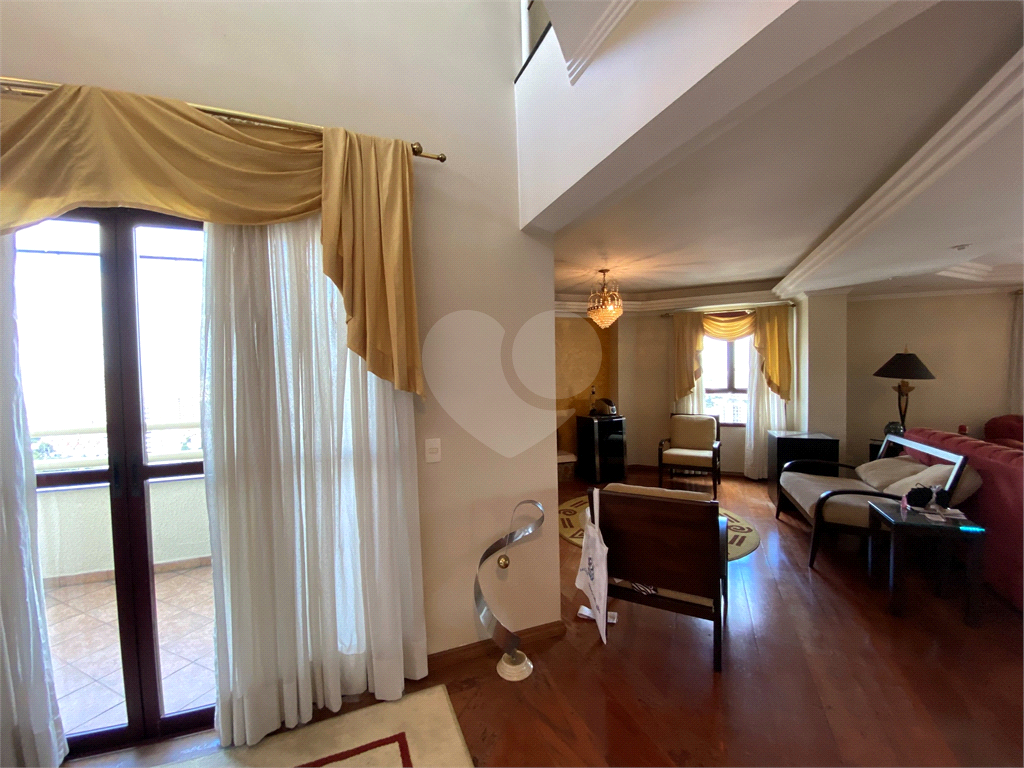 Cobertura Triplex no alto de Santana, com 4 suítes e 6 vagas !!!