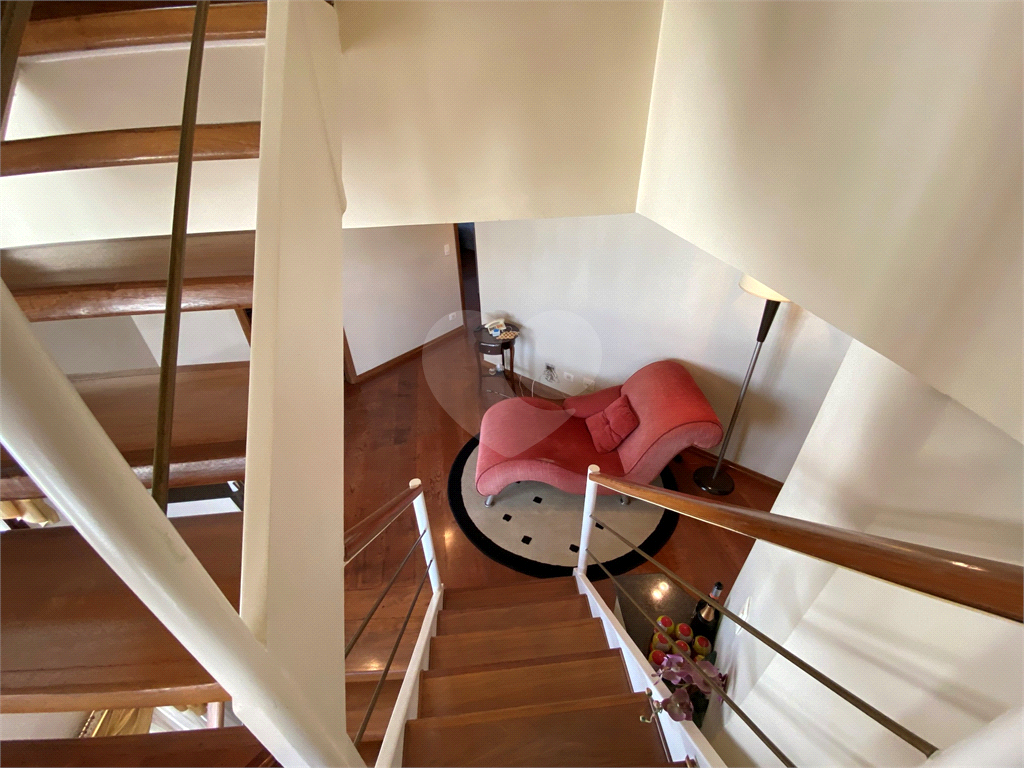 Cobertura Triplex no alto de Santana, com 4 suítes e 6 vagas !!!