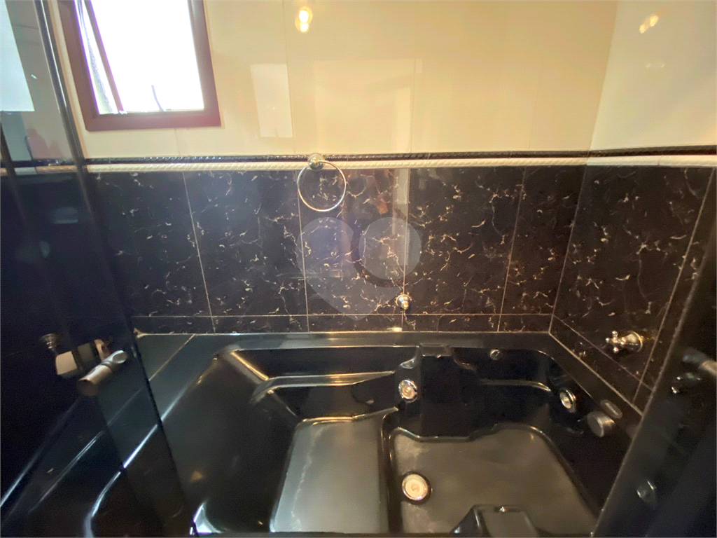 Cobertura Triplex no alto de Santana, com 4 suítes e 6 vagas !!!