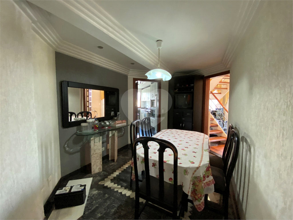 Cobertura Triplex no alto de Santana, com 4 suítes e 6 vagas !!!