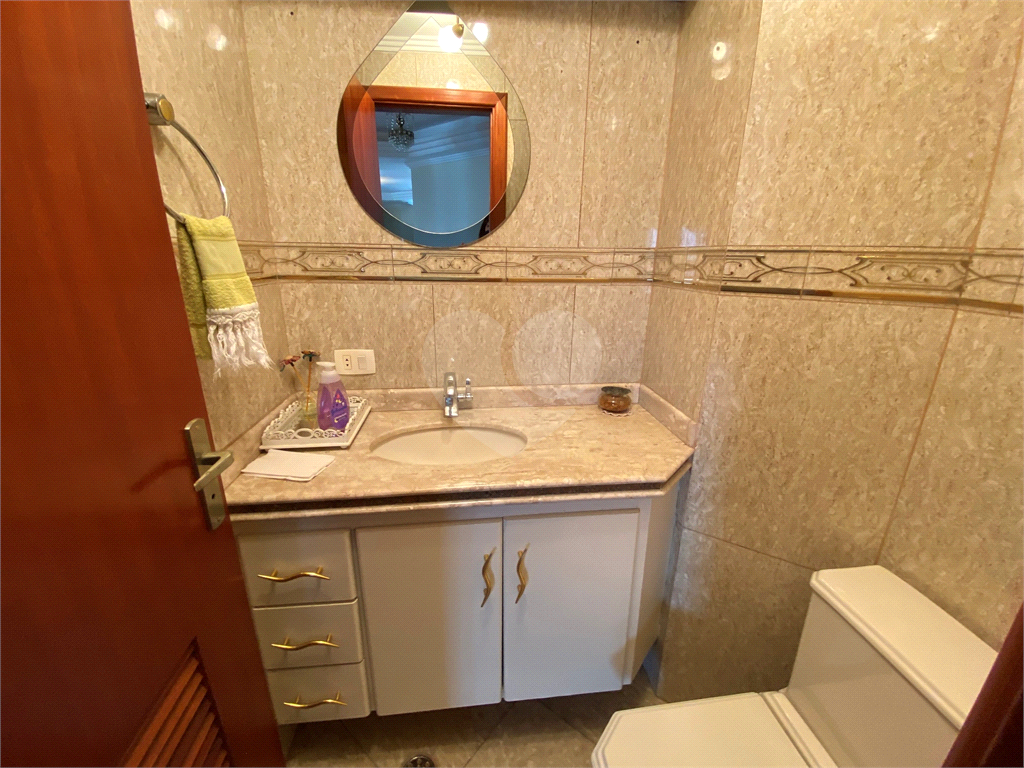 Cobertura Triplex no alto de Santana, com 4 suítes e 6 vagas !!!