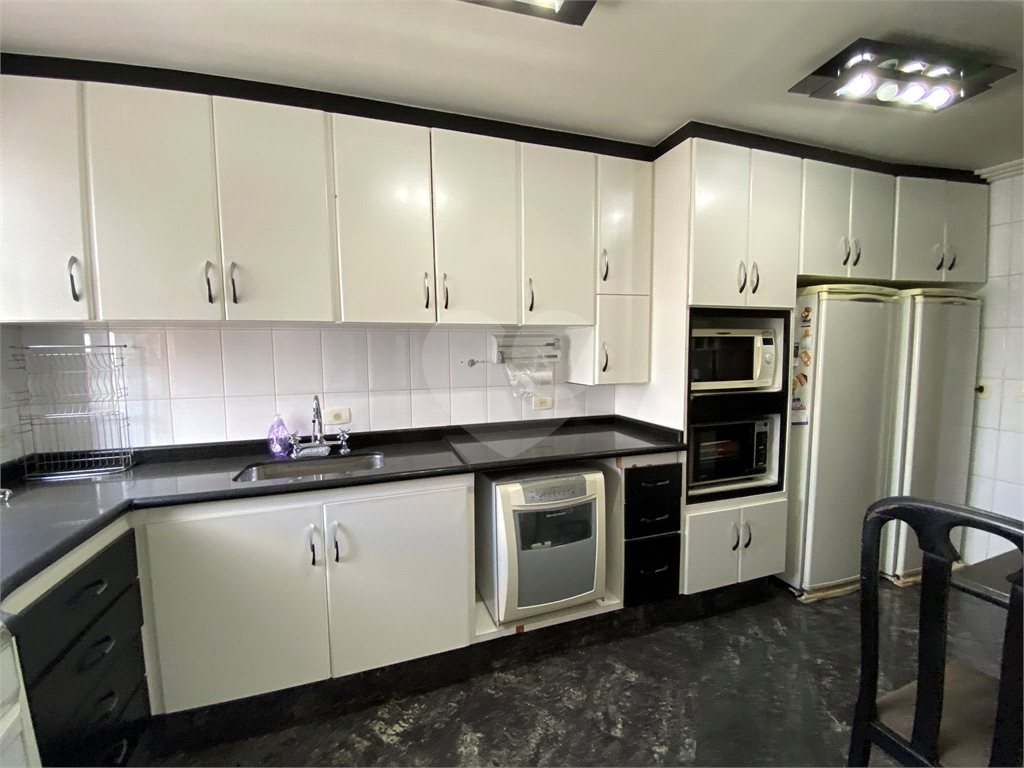 Cobertura Triplex no alto de Santana, com 4 suítes e 6 vagas !!!