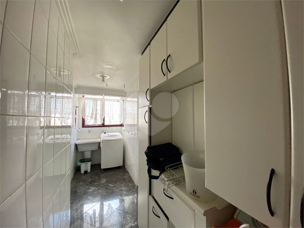 Cobertura Triplex no alto de Santana, com 4 suítes e 6 vagas !!!
