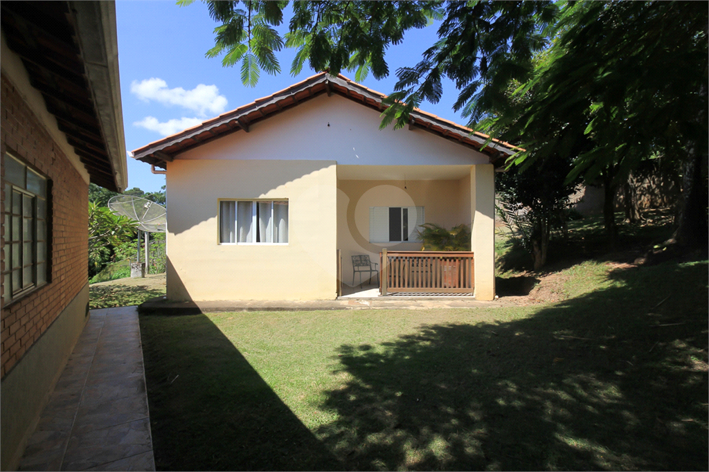 Sitio no bairro de Guaripocaba, em Bragança Paulista - SP