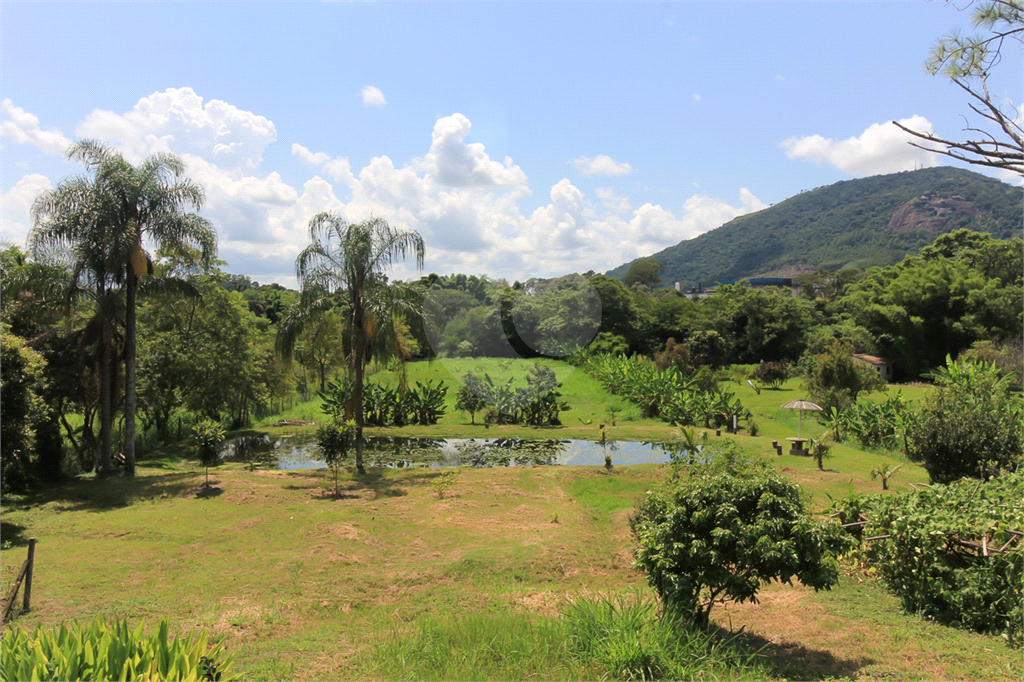 Sitio no bairro de Guaripocaba, em Bragança Paulista - SP