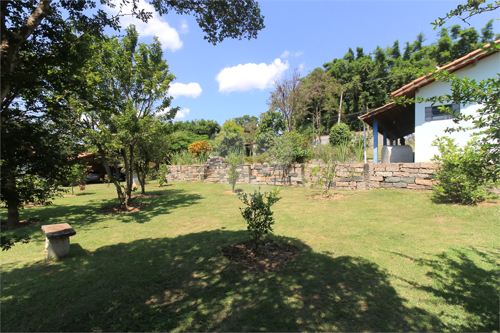 Sitio no bairro de Guaripocaba, em Bragança Paulista - SP