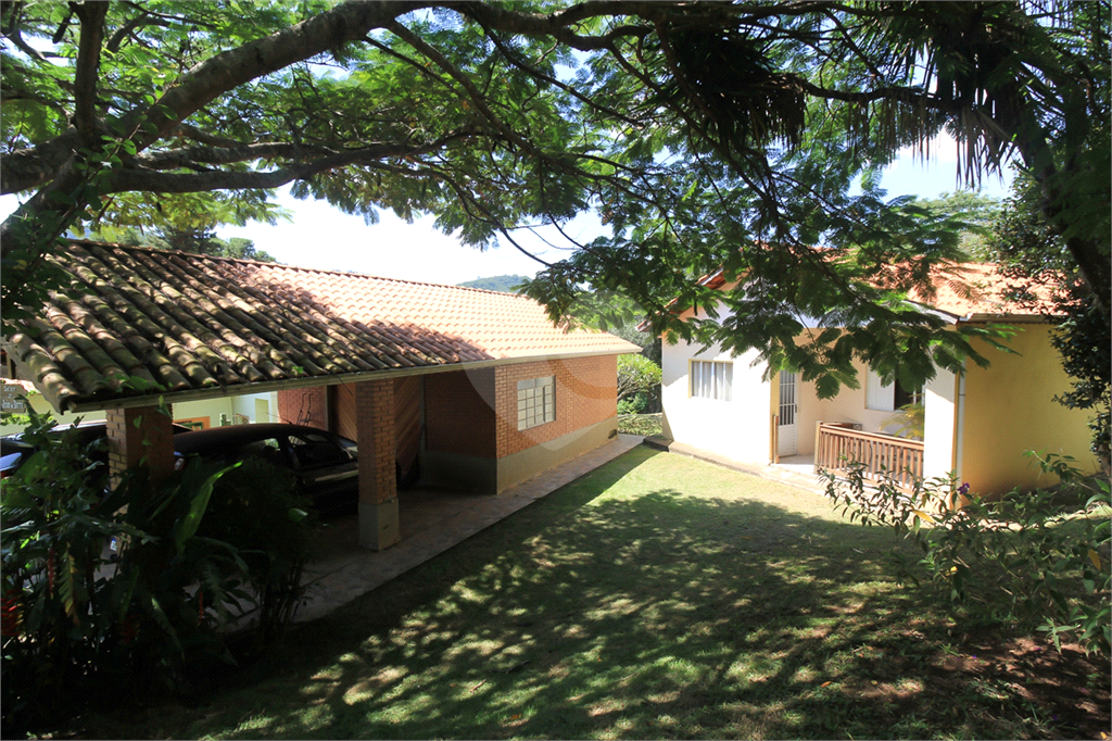 Sitio no bairro de Guaripocaba, em Bragança Paulista - SP