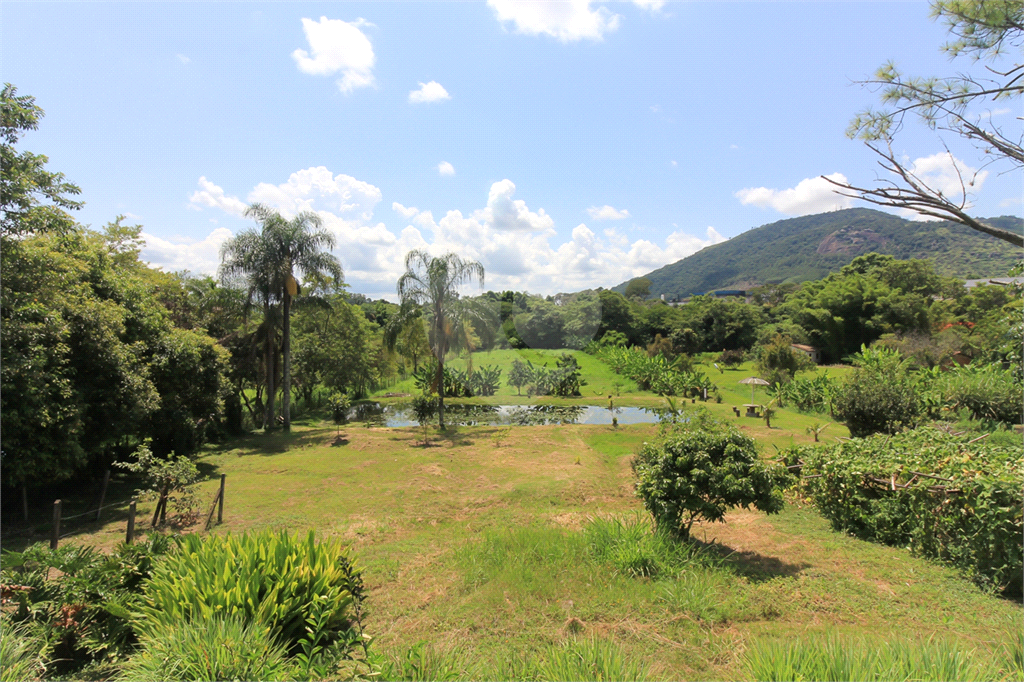 Sitio no bairro de Guaripocaba, em Bragança Paulista - SP