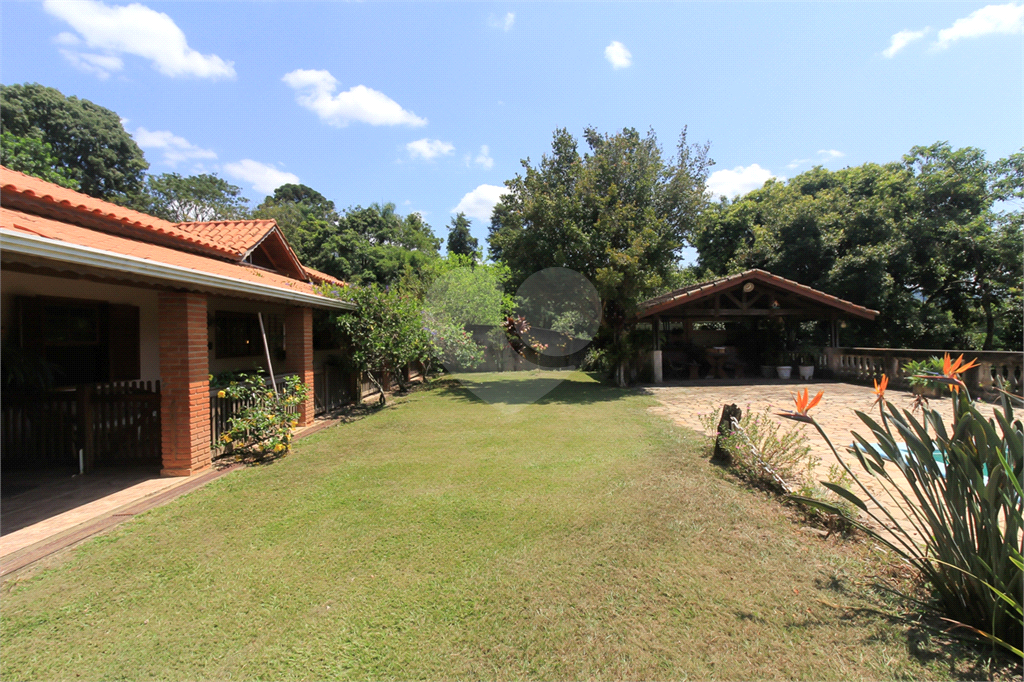 Sitio no bairro de Guaripocaba, em Bragança Paulista - SP