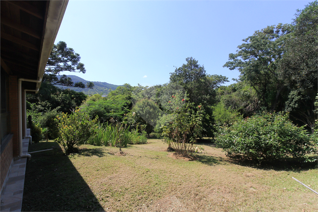 Sitio no bairro de Guaripocaba, em Bragança Paulista - SP