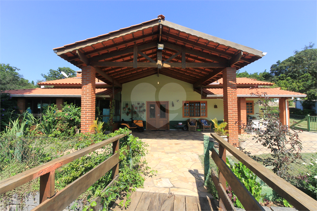 Sitio no bairro de Guaripocaba, em Bragança Paulista - SP