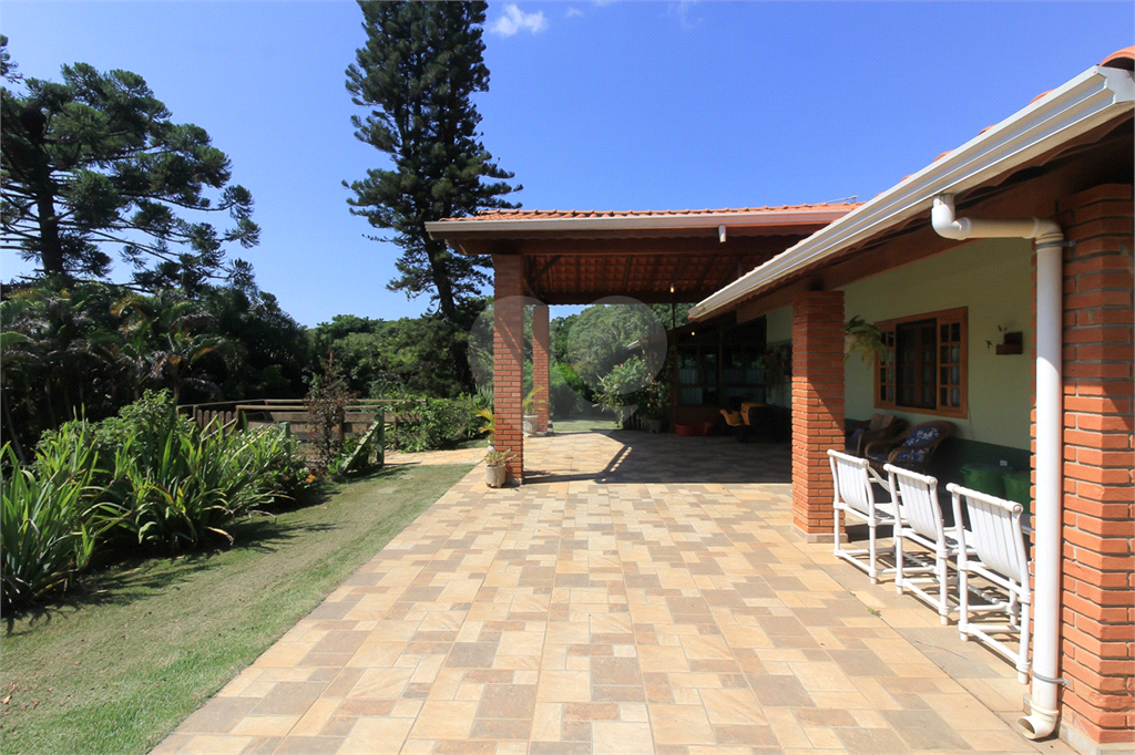 Sitio no bairro de Guaripocaba, em Bragança Paulista - SP