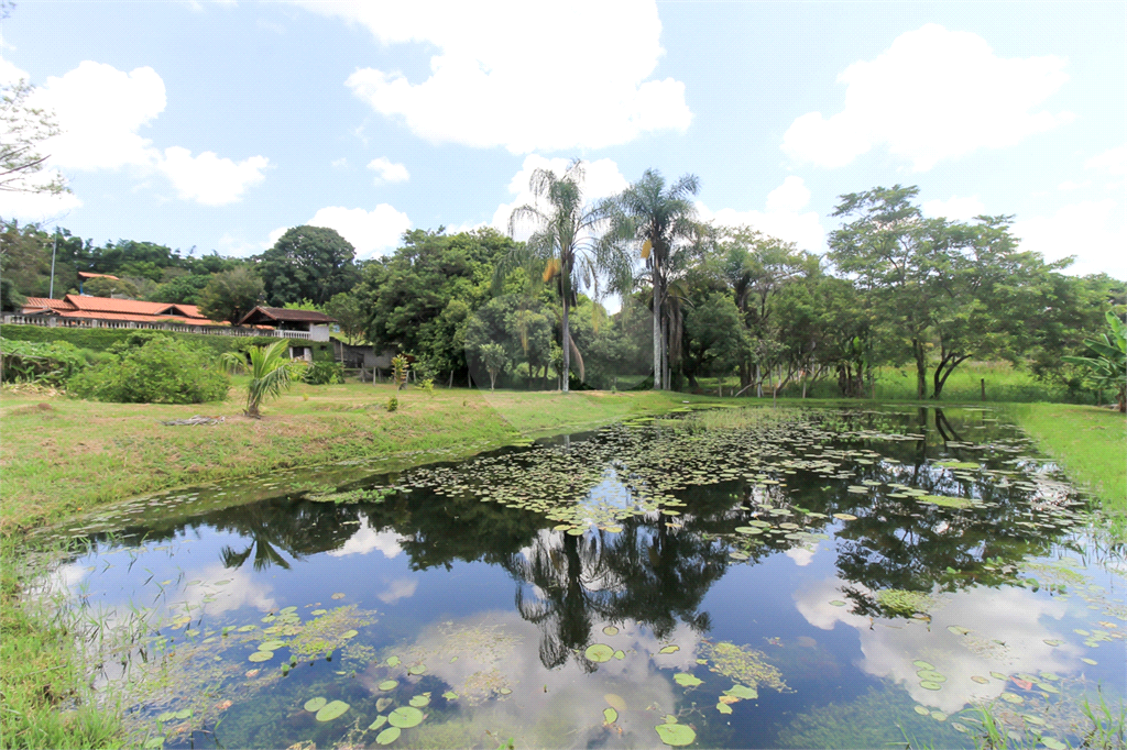 Sitio no bairro de Guaripocaba, em Bragança Paulista - SP