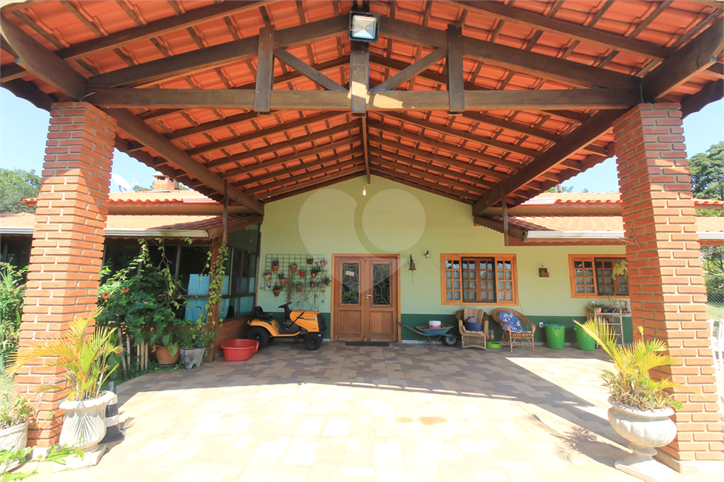 Sitio no bairro de Guaripocaba, em Bragança Paulista - SP