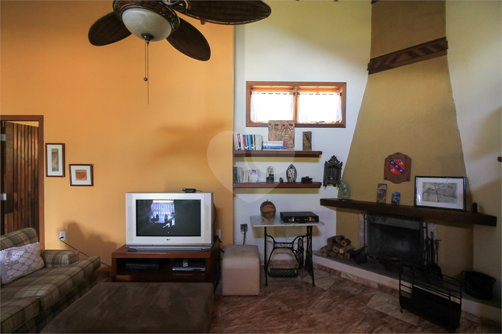 Sitio no bairro de Guaripocaba, em Bragança Paulista - SP
