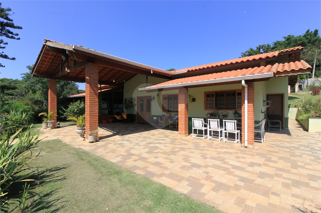 Sitio no bairro de Guaripocaba, em Bragança Paulista - SP