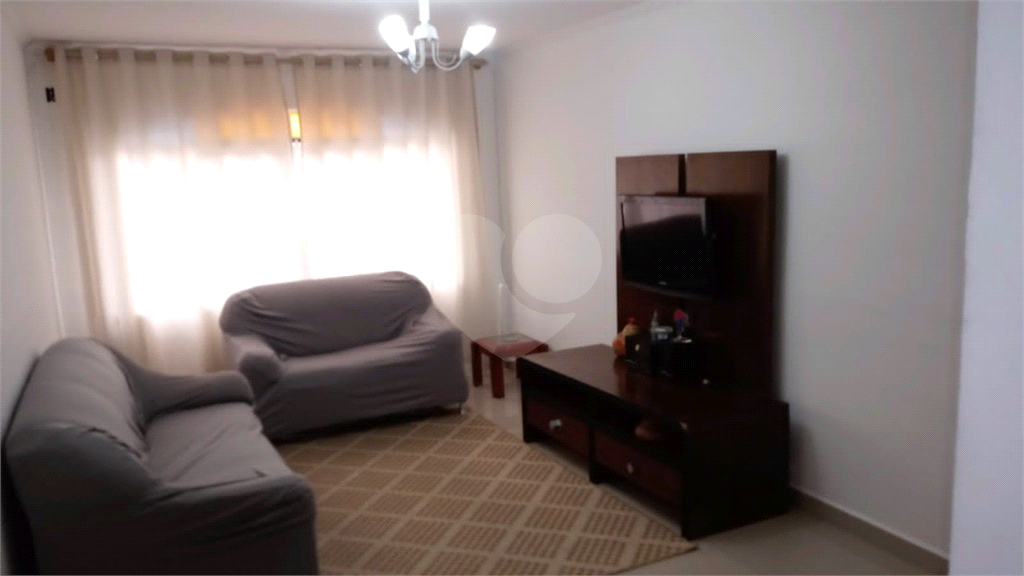 Sobrado à Venda Cachoeirinha