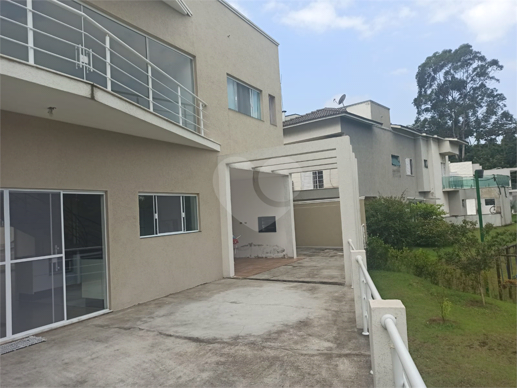 Linda Casa no Real Park Arujá 