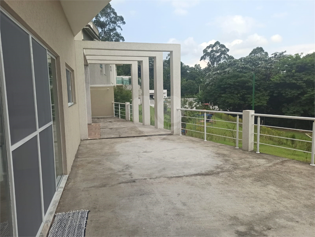 Linda Casa no Real Park Arujá 
