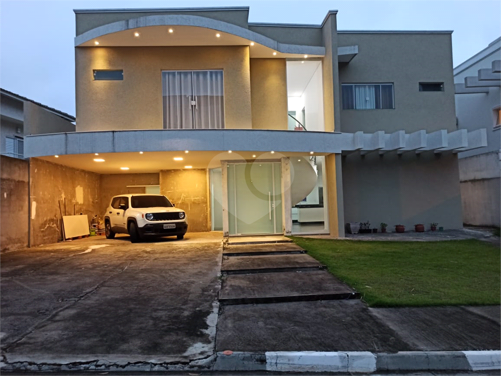 Linda Casa no Real Park Arujá 