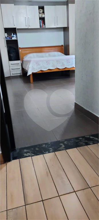 LINDO SOBRADO COM ÁREA GOURMET E FINO ACABAMENTO