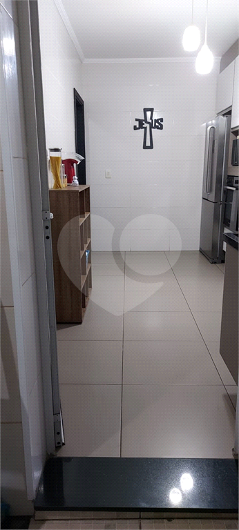 LINDO SOBRADO COM ÁREA GOURMET E FINO ACABAMENTO