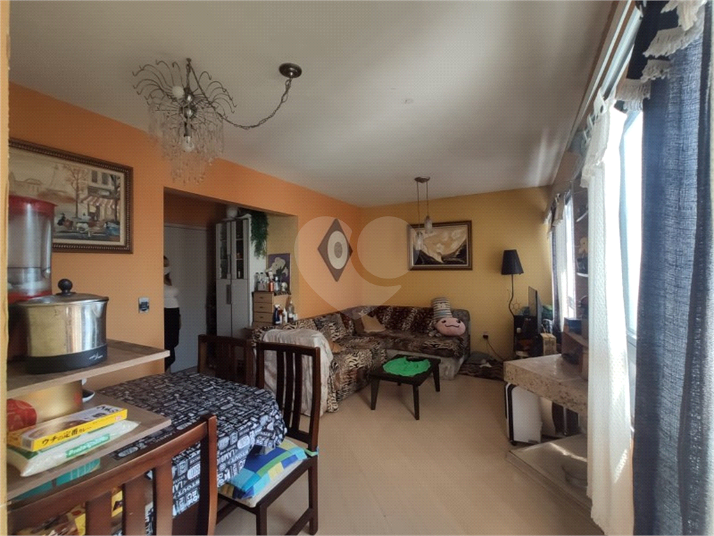 Apartamento  no Limão