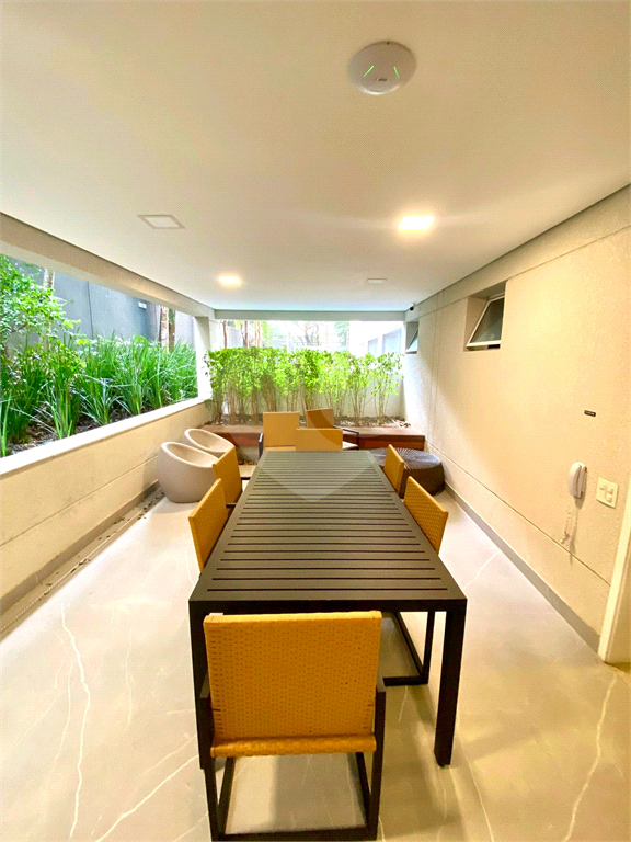 JARDIM PRUDÊNCIA - APTO SEMINOVO COM TERRAÇO GORUMET 