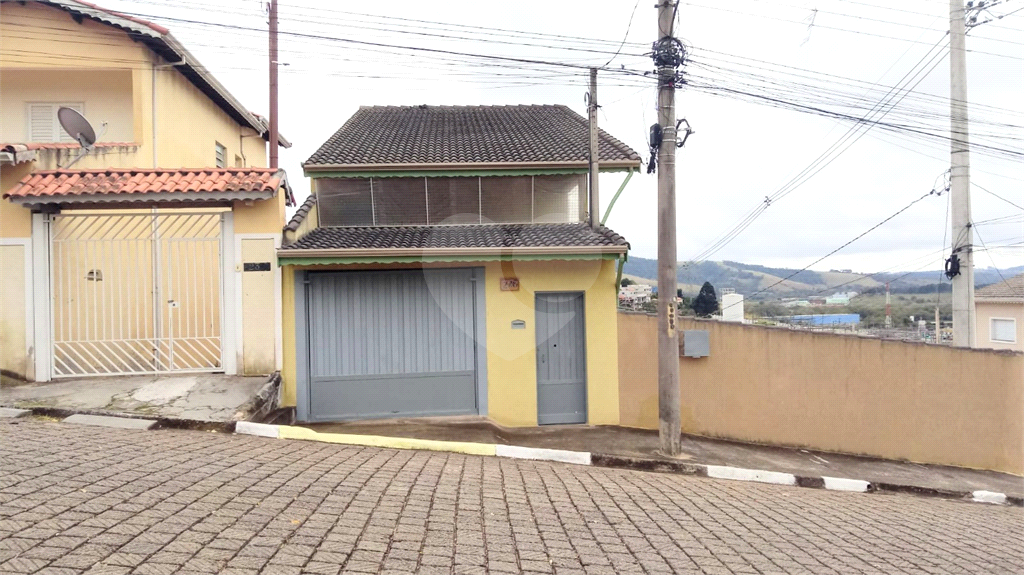 SOBRADO em CENTRO