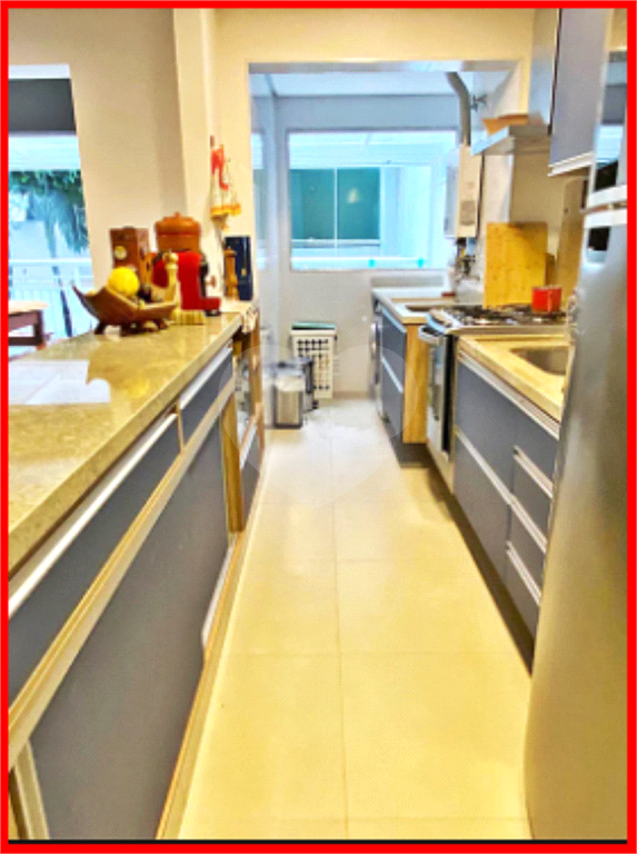 APARTAMENTO em SANTANA