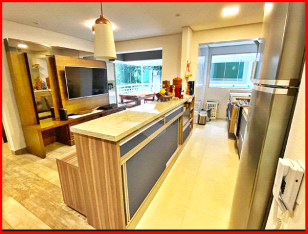 APARTAMENTO em SANTANA