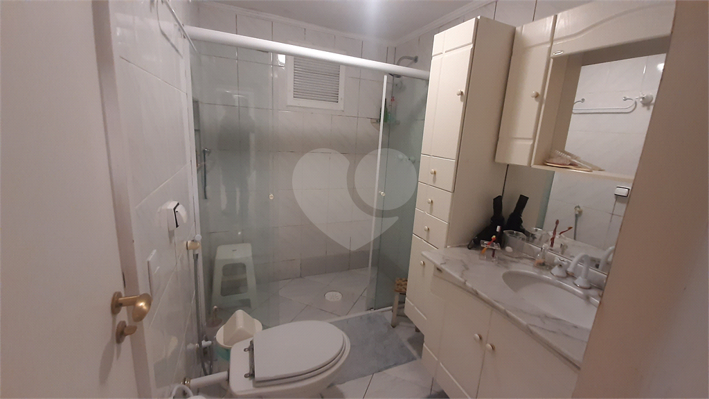 Apartamento à venda Perdizes, a 80 m da Avenida Sumaré, com 3 dormitórios, (2 suítes), ar condicionado, 2 vagas 