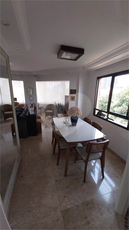 APARTAMENTO em SANTANA