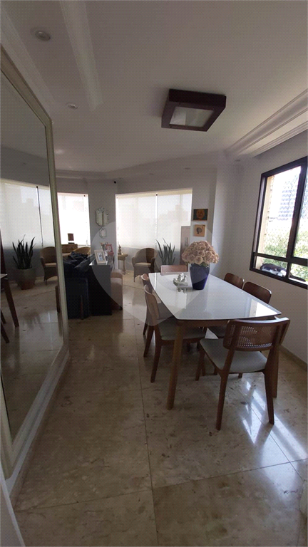 APARTAMENTO em SANTANA