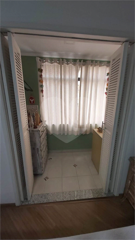 APARTAMENTO em SANTANA