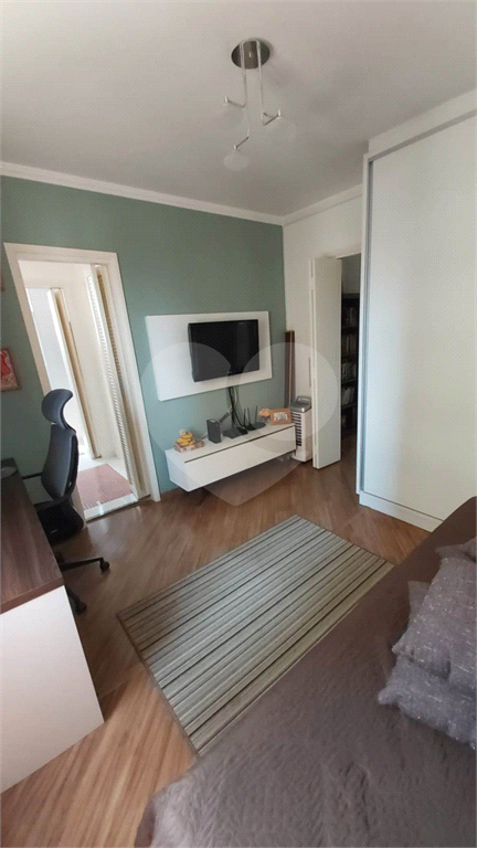APARTAMENTO em SANTANA