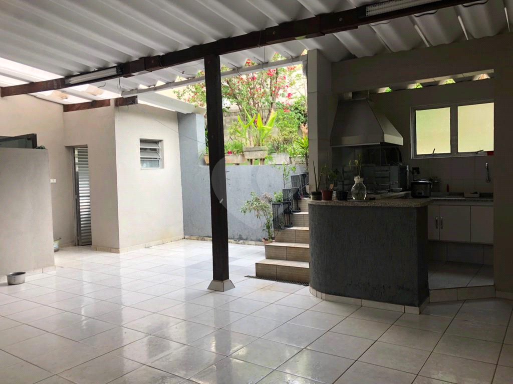 SOBRADO em SANTANA