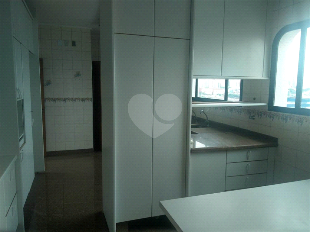 APARTAMENTO em BELÉM