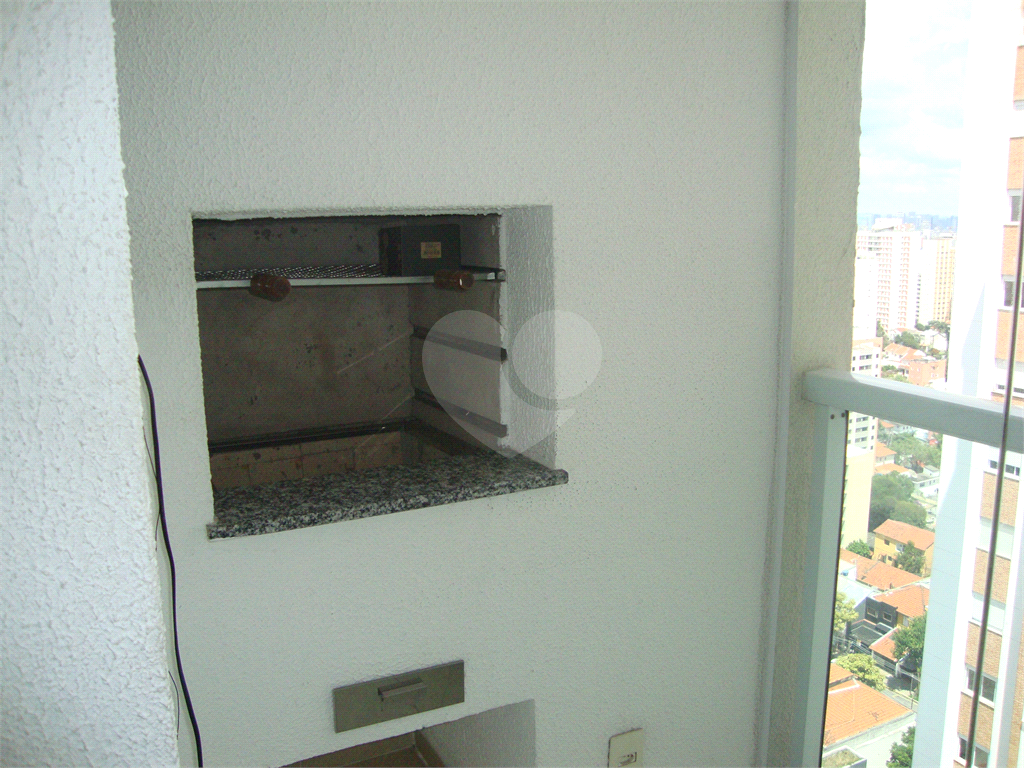 Apartamento para locação, todo mobiliado, localização excelente em Pinheiros