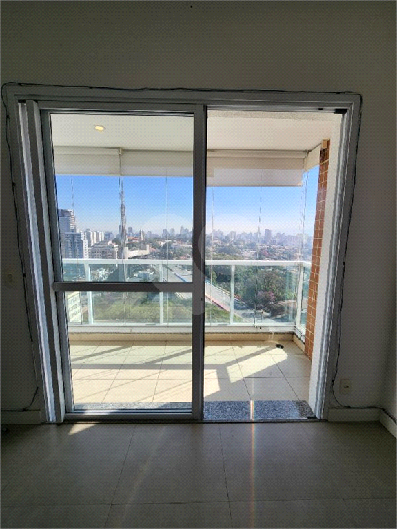 Apartamento para locação, todo mobiliado, localização excelente em Pinheiros