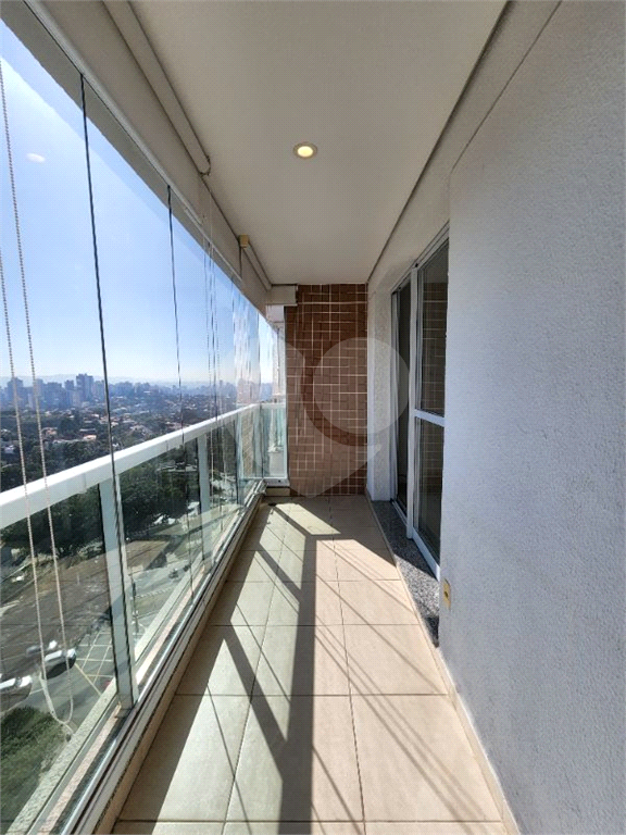 Apartamento para locação, todo mobiliado, localização excelente em Pinheiros