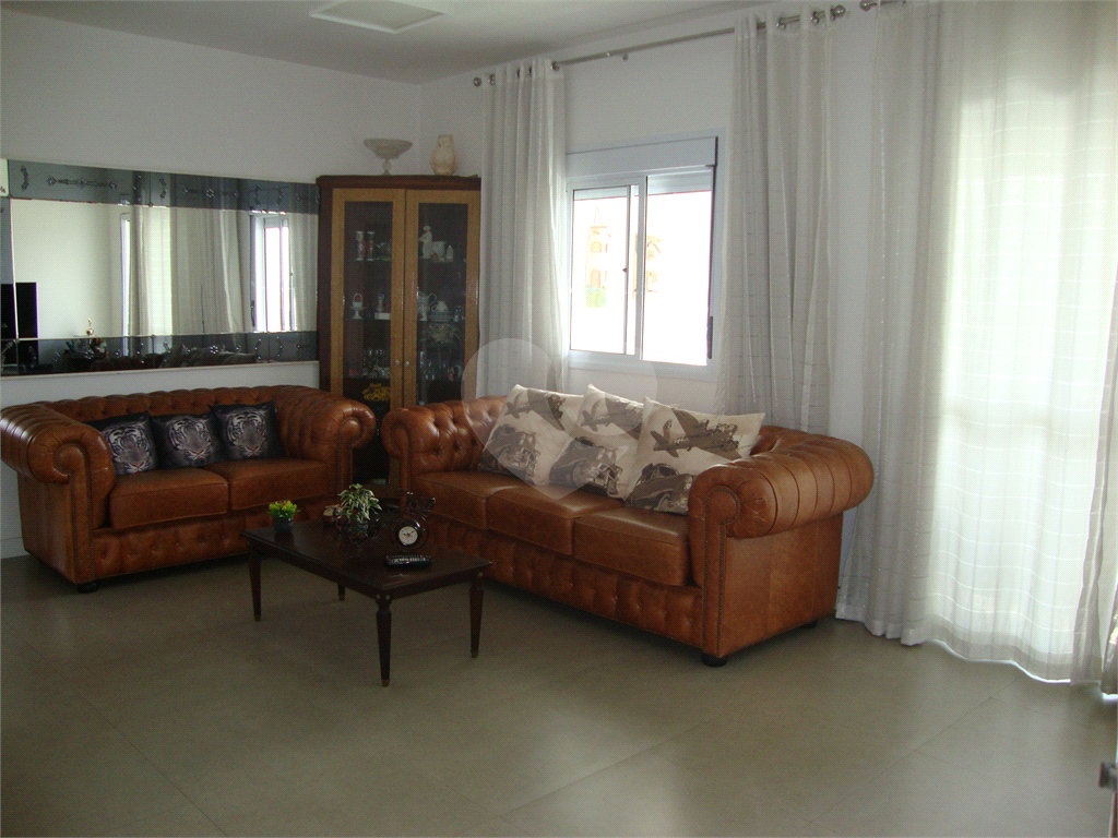Apartamento para locação, todo mobiliado, localização excelente em Pinheiros
