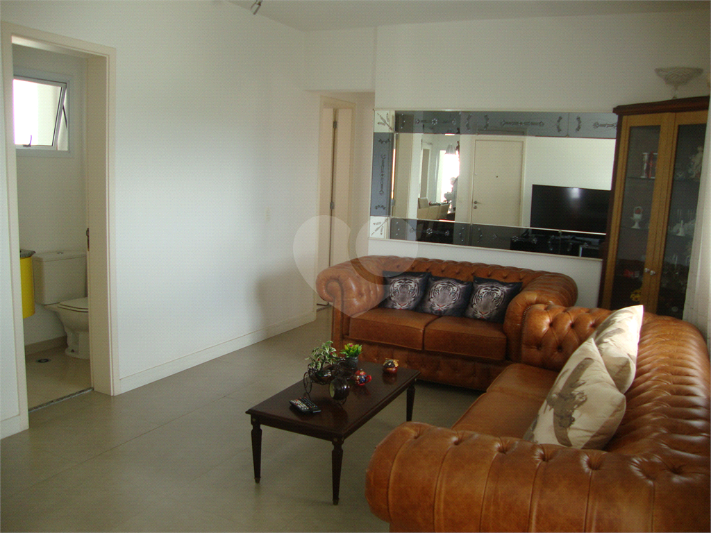 Apartamento para locação, todo mobiliado, localização excelente em Pinheiros